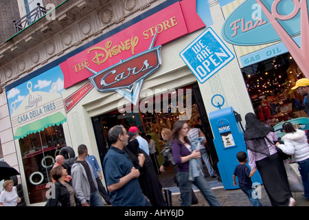 Disney store sur Oxford Street Banque D'Images