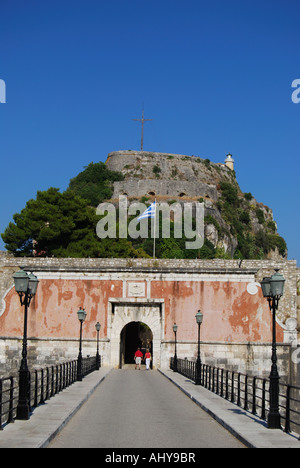 Entrée privée, Paleo Frourio (ancienne forteresse), vieille ville de Corfou, Kerkyra, Corfou, îles Ioniennes, Grèce Banque D'Images