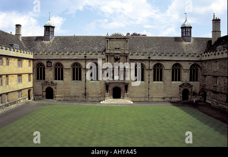 Avis de Wadham College/Quad Banque D'Images