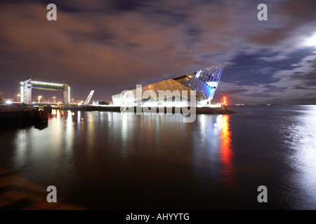 Septembre 2007 La barrière de la marée et de la profonde nuit submarium Hull East Yorkshire Banque D'Images