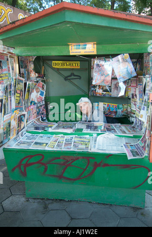 News stand Bulgarie République Populaire Narodna Republika Bulgariya la péninsule des Balkans au sud-est de l'Europe Banque D'Images