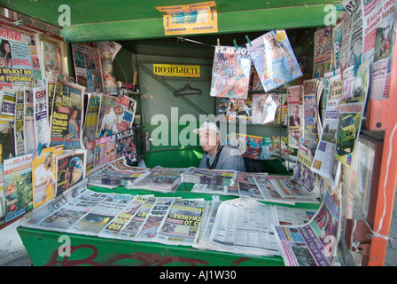 News stand Bulgarie République Populaire Narodna Republika Bulgariya la péninsule des Balkans au sud-est de l'Europe Banque D'Images