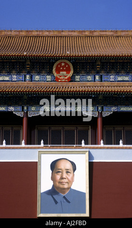 Portrait de Mao Zedong sur la place Tiananmen à Pékin la capitale de la Chine Banque D'Images