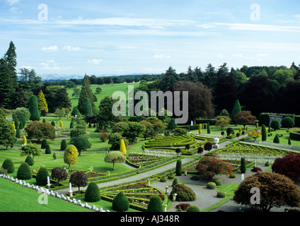 Château et Jardins de Drummond à Crieff Perthshire Scotland UK Banque D'Images