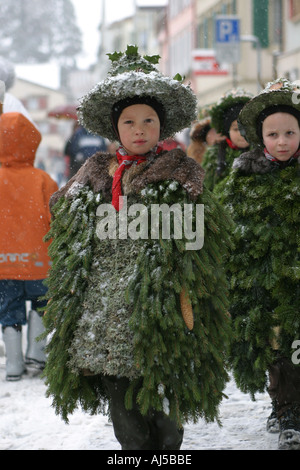 Suisse Suisse hiver célébration célébration Winter Festival Village Rue racines païennes canton Appenzell Rhodes-Extérieures Banque D'Images