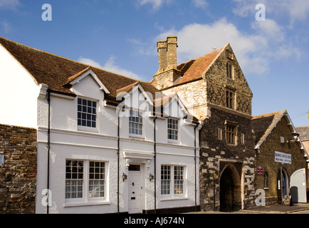 Sandwich Kent UK Quay Fisher Gate le dernier mur de la ville médiévale gate Banque D'Images