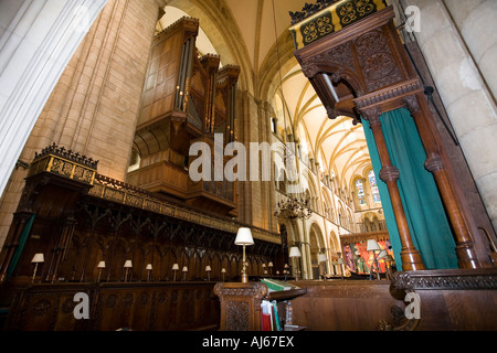 La Cathédrale de Chichester, West Sussex au Royaume-Uni l'intérieur quire et orgue Banque D'Images