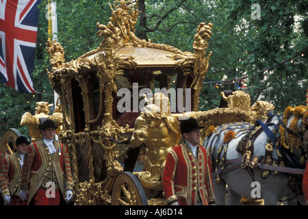 Le Golden State coach avec la reine et le Prince Philip au cours de la célébrations du jubilé d'Londres Banque D'Images