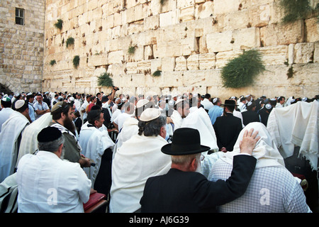 Une célébration bar mitzvah au mur des lamentations à Jérusalem Banque D'Images