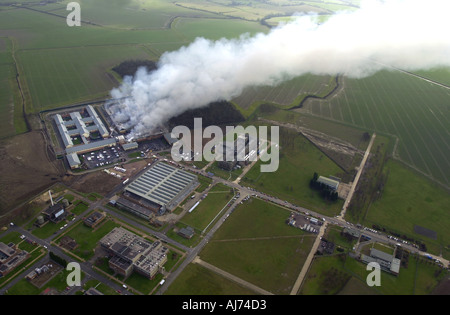 Yarlswood incendie centre de détention 142 2002 UK Bedfordshire Banque D'Images