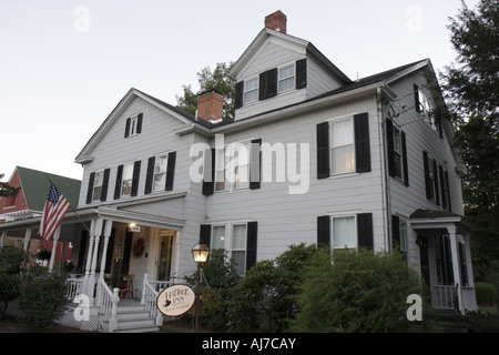 Pocono Poconos Mountains Pennsylvania, Pike County, Milford, West Hartford Street, Hattree Inn, Bed and Breakfast, les visiteurs voyage touristique à Banque D'Images