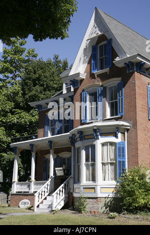 Pocono Poconos Mountains Pennsylvanie, Pike County, Milford, Catherine Street, maison de style victorien, maisons, entreprise d'antiquités, PA070924023 Banque D'Images