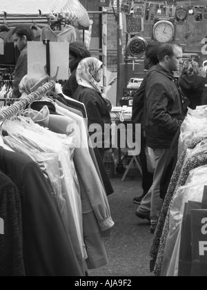 Peticoat Lane Sunday Market Londres Banque D'Images
