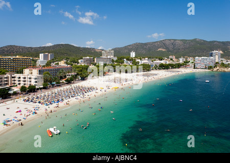 Plage, à Palma Nova, dans la baie de Palma, Majorque, Îles Baléares, Espagne Banque D'Images