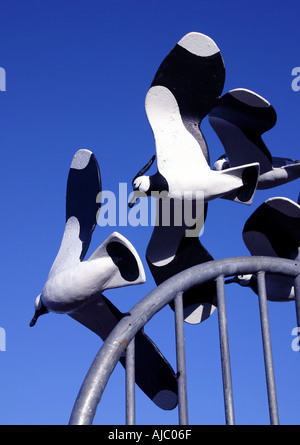 Sculpture d'oiseaux sur la promenade Morecambe Banque D'Images