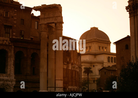 Romain antique Arc de Janus, Rome, Italie Banque D'Images