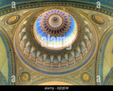 Dome, nouvelle synagogue, Szeged, Hongrie Banque D'Images