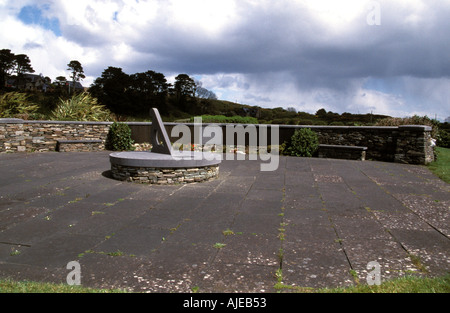 La baie de Dunmanus Ahakista Co Cork Irlande mémoire par l'artiste irlandais Ken Thompson à la catastrophe d'Air India 1985 Banque D'Images