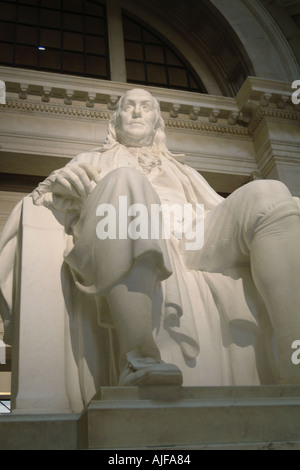 Statue de Ben Franklin, Franklin Institute de Philadelphie, USA Banque D'Images