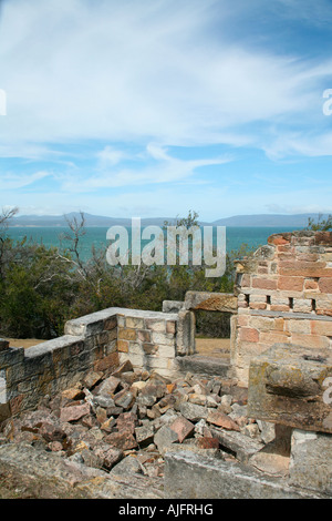 Ruines de la culpabilité des mines de charbon à la chaux Bay, Tasmanie Banque D'Images