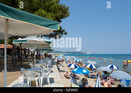 Café en bord de mer, Argassi, Zante, îles Ioniennes, Grèce Banque D'Images