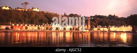 UK Ecosse Tobermory Isle of Mull Argyll et front de mer à l'aube Banque D'Images