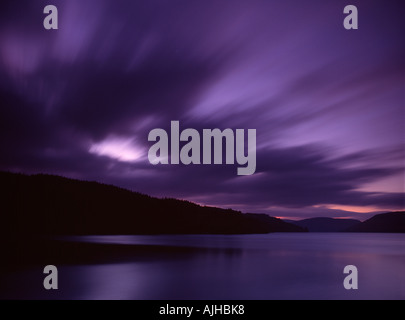 Le coucher du soleil, Llyn Vyrnwy, Powys, Wales, Royaume-Uni Banque D'Images
