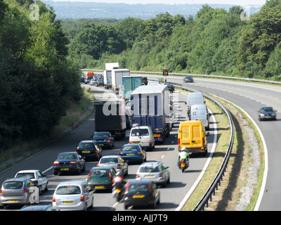 Embouteillage sur l'autoroute M23 Banque D'Images