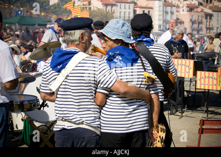 Musiciens lors de la Fête des Vendanges Banyuls sur Mer France Banque D'Images