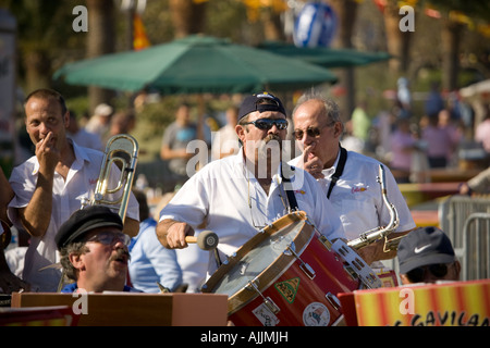 Musiciens lors de la Fête des Vendanges Banyuls sur Mer France Banque D'Images