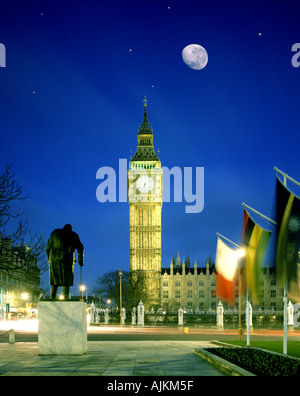 GB - Londres : la Place du Parlement et Big Ben (Elizabeth Tower) Banque D'Images