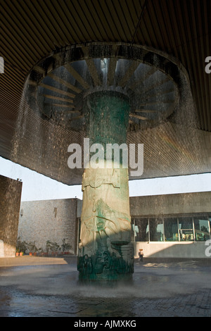 Musée d'anthropologie de Mexico Mexico Mexique cour principale 2005 Banque D'Images