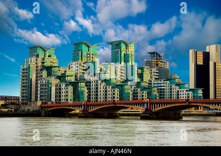 St.george st.George's wharf une résidence moderne central London England uk europe Banque D'Images