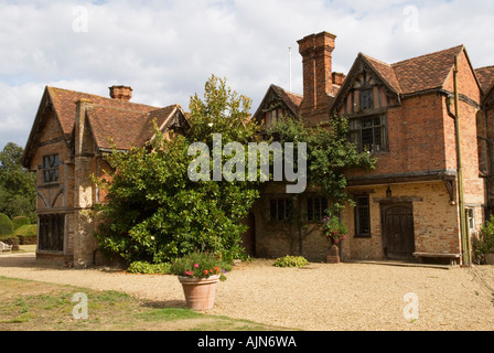 Dorney court Tudor Manor House, Dorney près de Windsor Buckinghamshire Royaume-Uni. Début Tudor datant d'environ 1440. 2006 2000 HOMER SYKES Banque D'Images