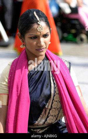 Akademi effectuant sur Trafalgar Square London UK Banque D'Images