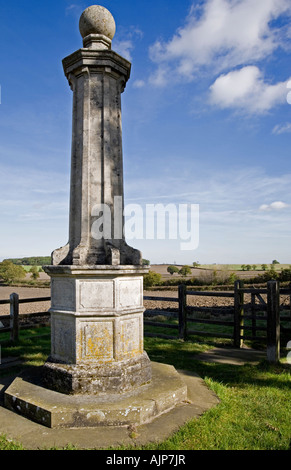 Monument situé sur le site de la bataille de Naseby. Banque D'Images