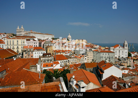 Alfama et Église de São Vicente de Fora Lisbonne Portugal Europe Banque D'Images