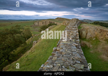 La section du mur d'Hadrien, à Walltown Parc National de Northumberland England Banque D'Images