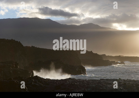 Espagne, Canaries, El Hierro, vue de la côte paysage volcanique bientot dans la Valle del Golfo Banque D'Images