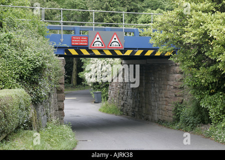 Pont ferroviaire sur Pays Bas Cultra lane comté de Down en Irlande du Nord Banque D'Images