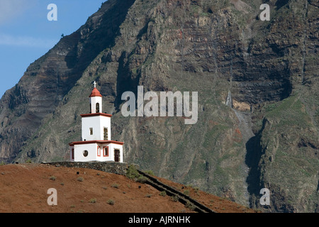 El Hierro, Frontera, vue sur le clocher de l'église Nuestra Señora de la Candelaria Banque D'Images