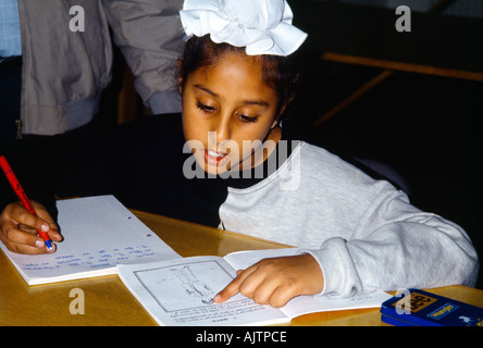 Tooting Londres Centre Punjabi Khalsa Classe Samedi Banque D'Images