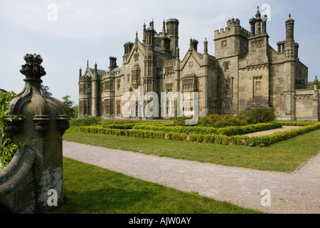 Château de Margam Mansion House de style gothique Tudor 1830 Banque D'Images