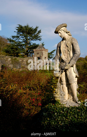 Statue d'antonio bonazza dans les motifs de torosay castle isle of mull hébrides intérieures de l'écosse Banque D'Images