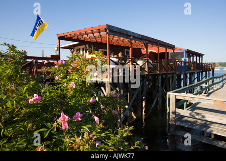 Holbrook s Wharf et homard auvent Cundy Harbor Maine Banque D'Images