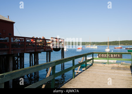 La jetée de Holbrook Wharf Cundy Harbor Maine Banque D'Images