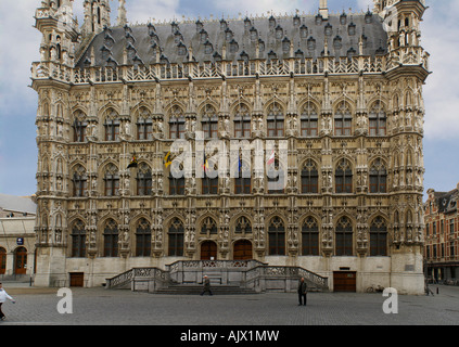 Cousu avant vue de l'Hôtel de Ville de Louvain, Belgique. Banque D'Images