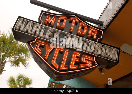 Harley Davidson Motorcycle signe sur un magasin à Myrtle Beach, SC, États-Unis. Banque D'Images