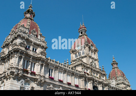 Ayuntamiento (Hôtel de Ville), de la place de Maria Pita, Ciudad Vieja (vieille ville), La Coruña (A Coruña, Galice, Espagne) Banque D'Images