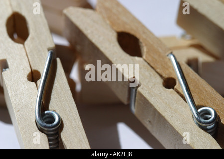 Chevilles en bois, lave-linge Banque D'Images